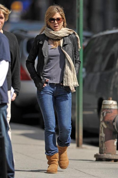 Jennifer Aniston 2011