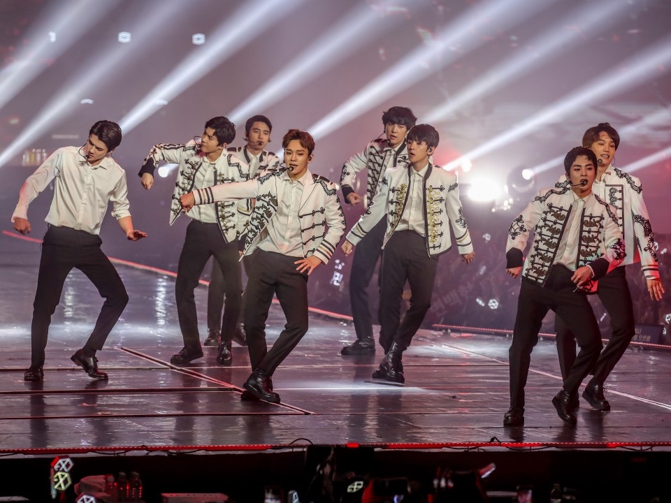 Exo Shows Off Their Power At Sold Out Concert In Malaysia Thehive Asia