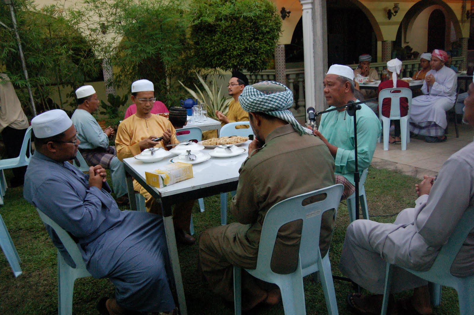 LAMAN RASMI ADUN MAHARANI: SUMBANGAN RAMADHAN 1341H PAS PT 