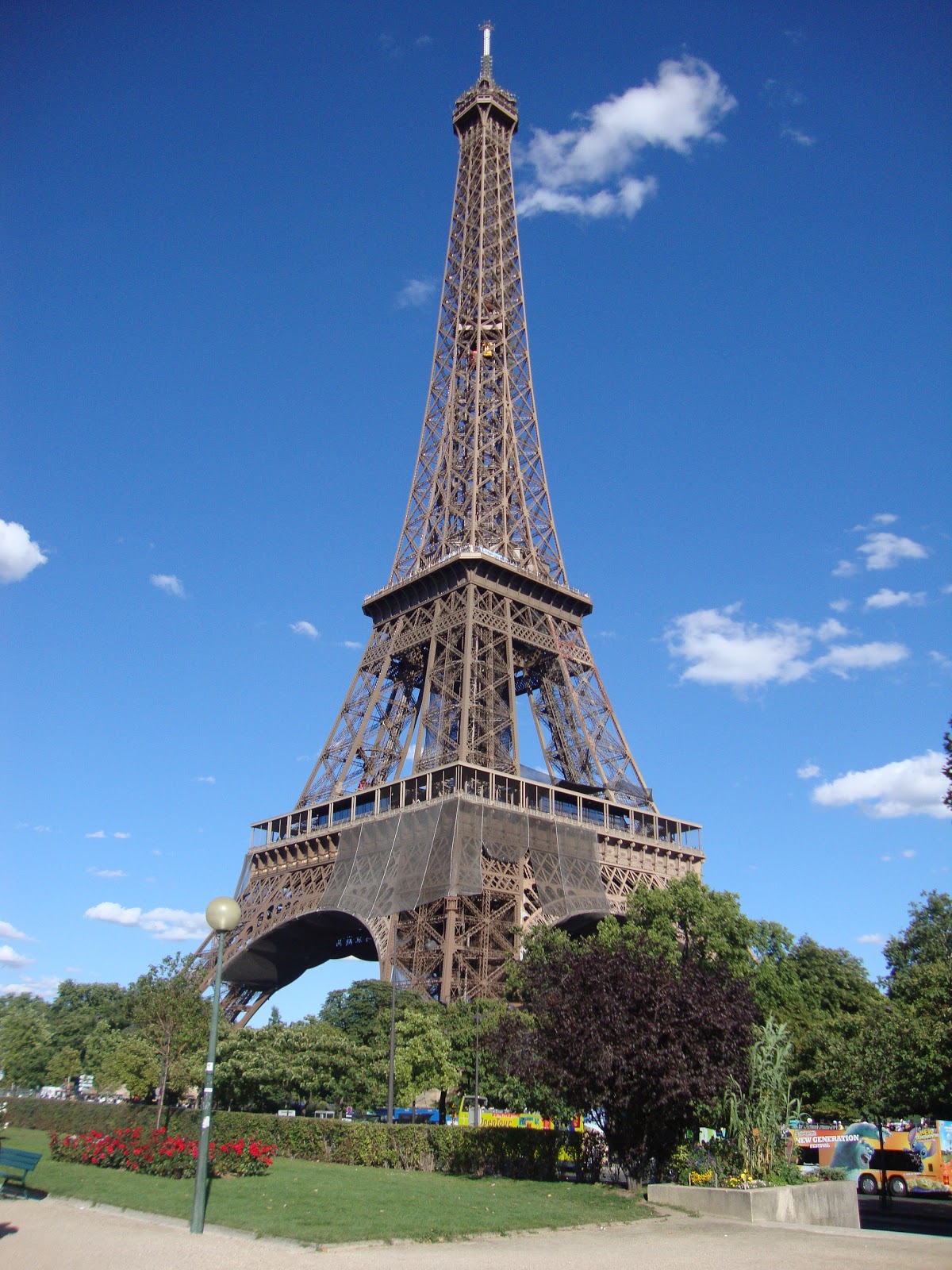 Eiffel Tower @ Day & Night - ReD-PiX