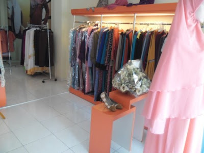 Etalase Display Butik Hijab + Furniture Semarang