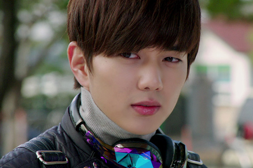 Hinh anh trai dep Han Quoc Yoo Seung Ho