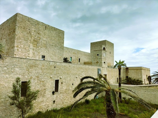 castello svevo Trani