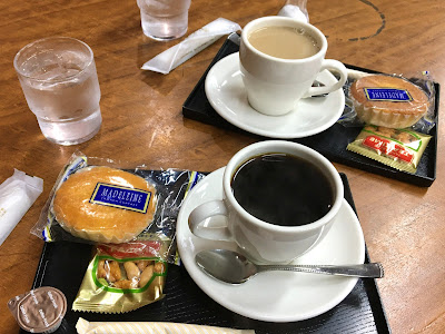 コーヒーとカフェオレ