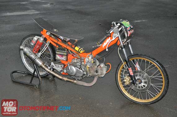 Drag bike enginering