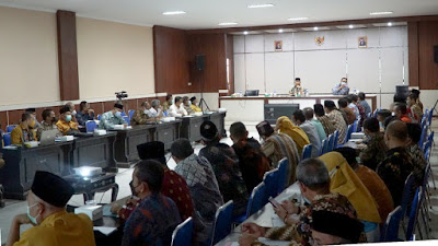 Rakor Dengan OPD, Bupati Lotim Soroti Capaian Serapan APBD Semester I Tahun 2021