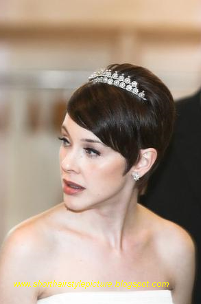 Short Wedding Hairstyle 2011