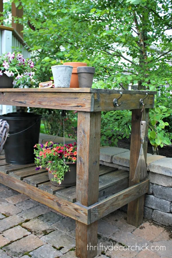 DIY cedar potting bench