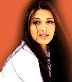 Sonali Bendre Hd Wallpapers