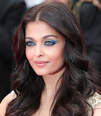 Aishwaray Bachchan very beautiful pictures