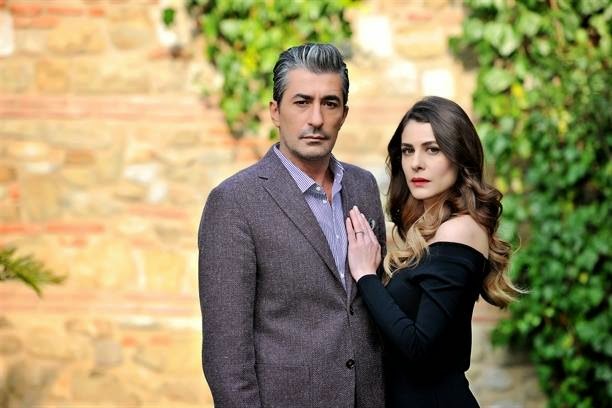 صور رائعة وحميمية للحلقة الثالثة من المسلسل حطام Paramparça