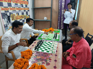 जिला स्तरीय ओपन शतरंज खेल प्रतियोगिता संपंन  | #NayaSaberaNetwork
