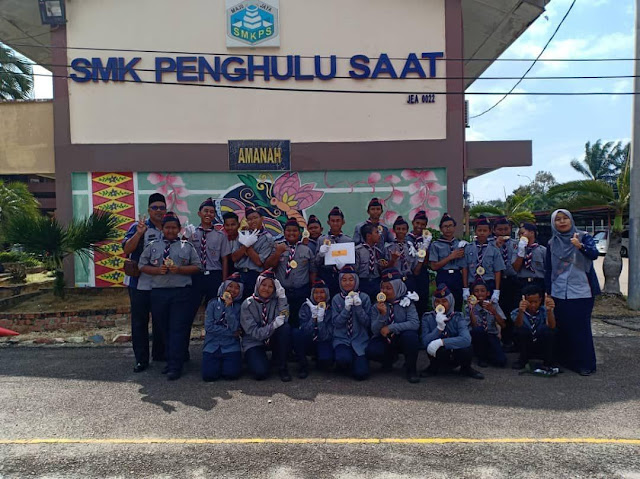 SMK PENGHULU SAAT PERTANDINGAN KAWAD KAKI PERINGKAT 