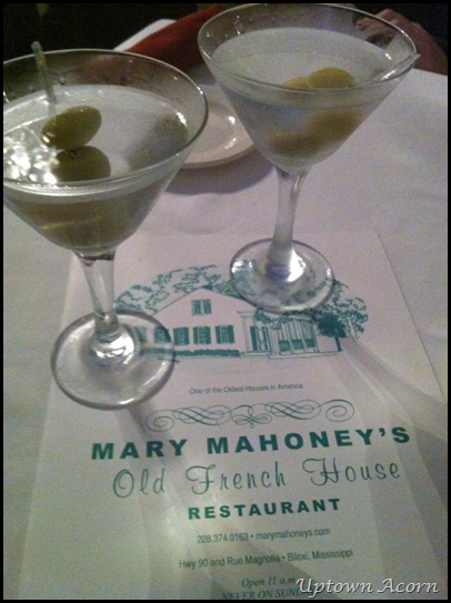 Cocktails Mary Mahoneys