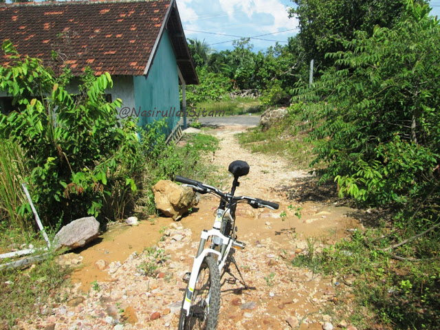 Akses menuju Bukit Love Karimunjawa