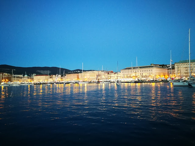 Veduta di Piazza Unità d'Italia dal Molo, Trieste - Foto di Monica Gatti
