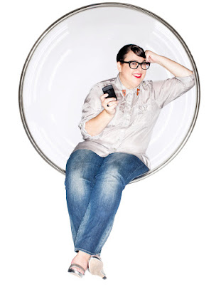 Robyn Cooke. Cosmopolitan Magazine Twitter Queen 2011. Blackberry.
