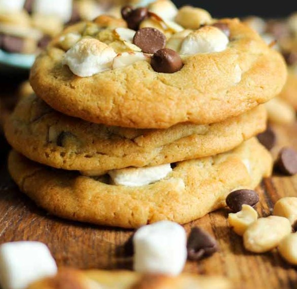 ROCKY ROAD COOKIES #dessert #chocolate