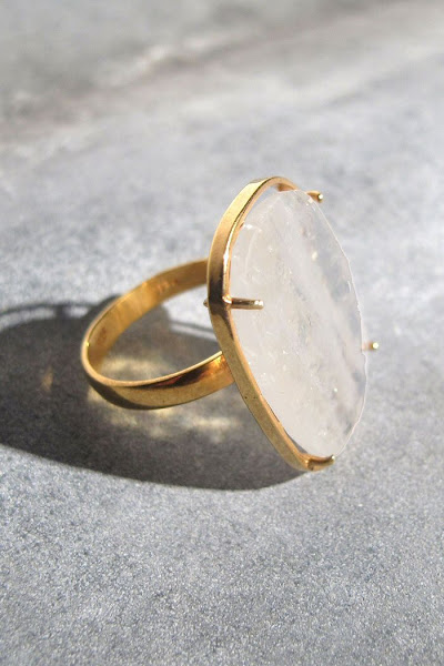 Bague Padmini Pierre de lune Vadi