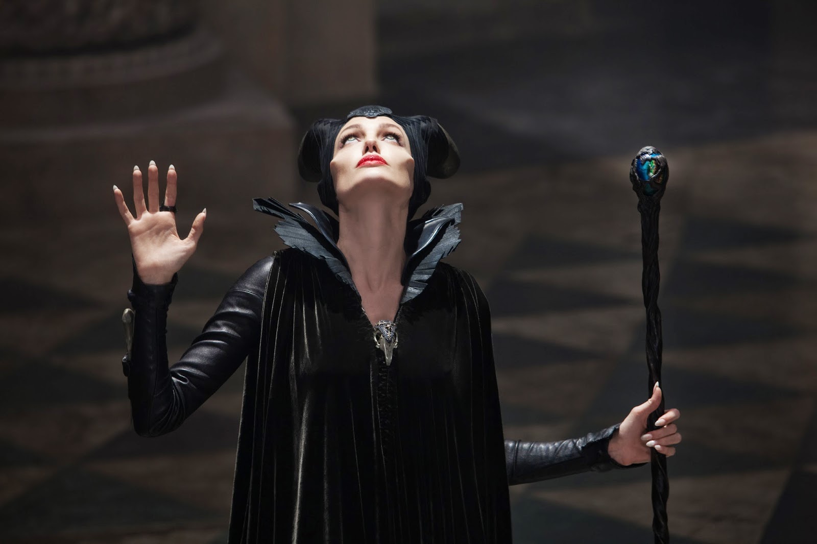 Film Review: Maleficent (Robert Stromberg, 2014) ★★★