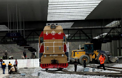 China railway construction Seen On www.coolpicturegallery.net