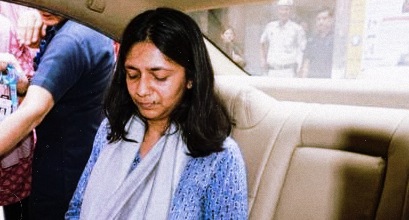स्वाति मालीवाल से मारपीट मामले में दिल्ली पुलिस ने केजरीवाल के आवास पर की तलाशी, डीवीआर और प्रिंटर जब्त