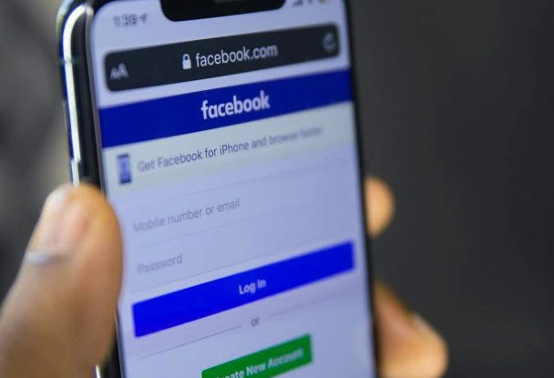 Browse facebook and get paid