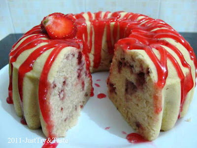 Resep Cake Kukus Yogurt Strawberry JTT