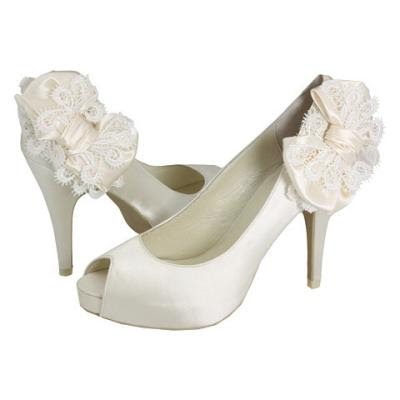 wide wedding shoes