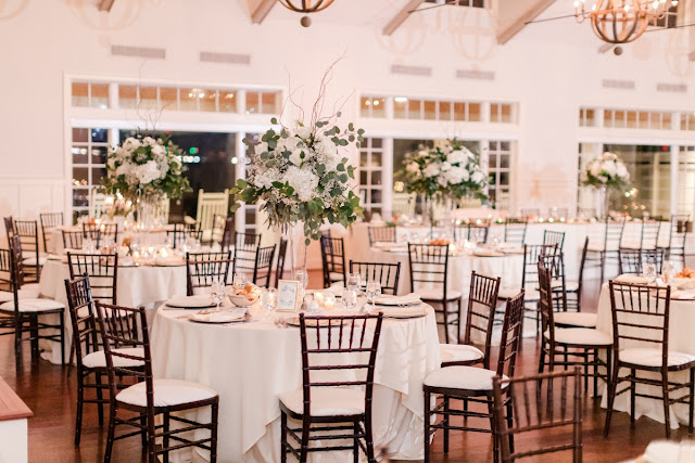 Chesapeake Bay Beach Club Winter Wedding photographed by Heather Ryan Photography