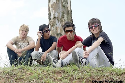 Video do Dia-a-dia da Banda Restart