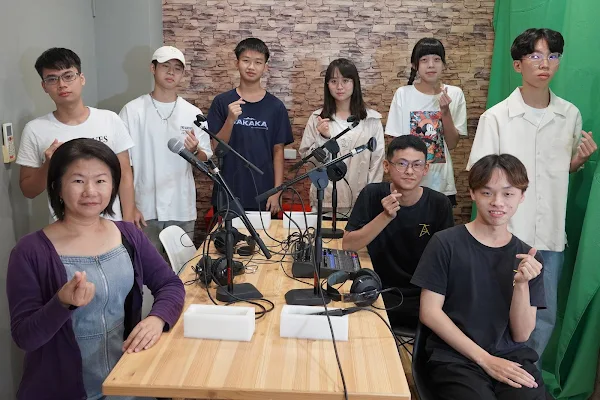 ▲大葉大學企管系為新生安排了Podcast體驗。（記者林明佑翻攝）