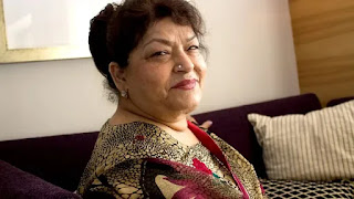 choreographer saroj khan admitted to hospita due to breathing problem