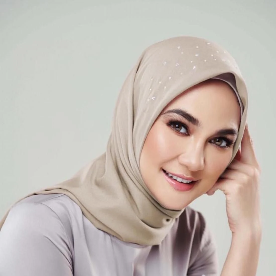 Abg hijab cantik manja