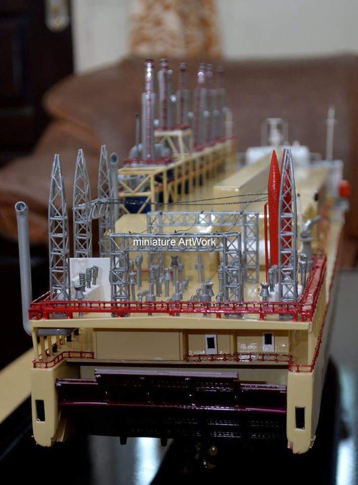 produsen pembuat pengrajin miniatur kapal karadeniz kar powership zeynep sultan power station vessel terpercaya