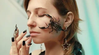 scorpion-portrait-horoscope