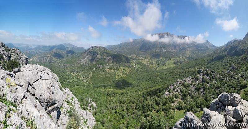 Benaocaz - Salto del Cabrero - Castillo de Aznalmara