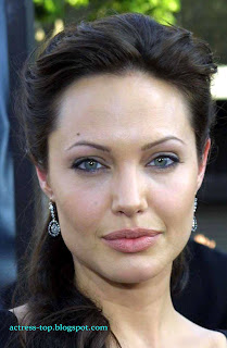 xxx hot Angelina Jolie Height