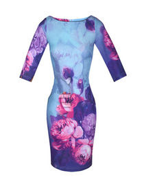 Koleksi terbaru baju wanita busana modern desain cantik elegan