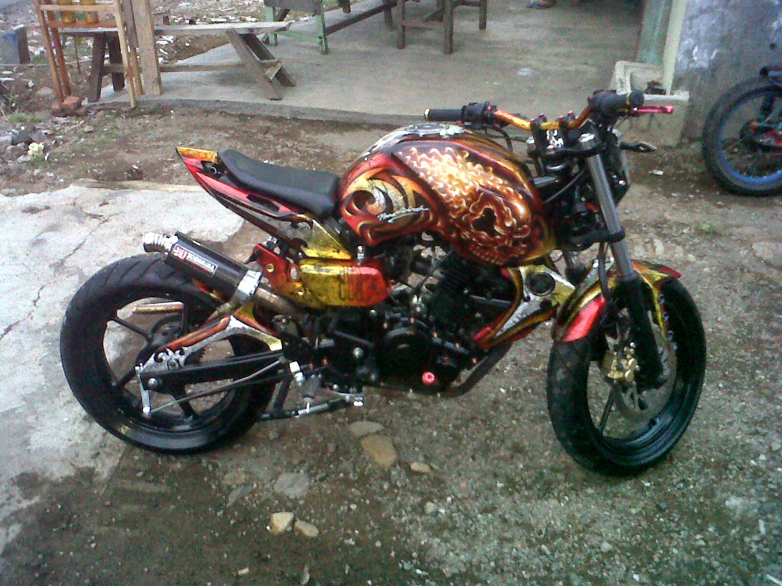 VENOMS AKSESORIS MOTOR MODIFIKASI MOTOR JAPSTYLE