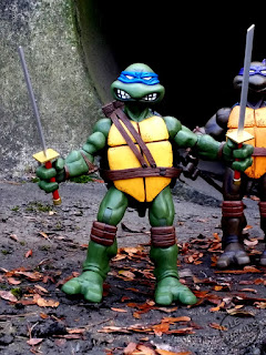 MONDO 6th Scale Teenage Mutant Ninja Turtles Action Figures