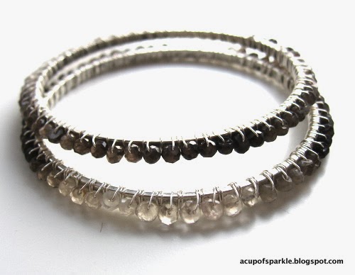 http://acupofsparkle.blogspot.com/2012/11/sparkling-bangle-bracelet-tutorial.html