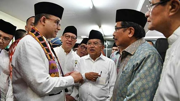 Copot Sofyan Djalil, Jokowi Beri Sinyal Bahaya untuk Anies dan Jusuf Kalla?