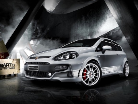 Fiat Abarth esseesse 500C will be marketed in Europe from October 2010