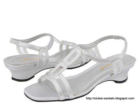 Olukai sandals:95025