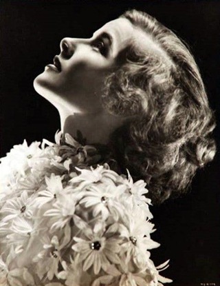 KATHARINE_HEPBURN_32653R