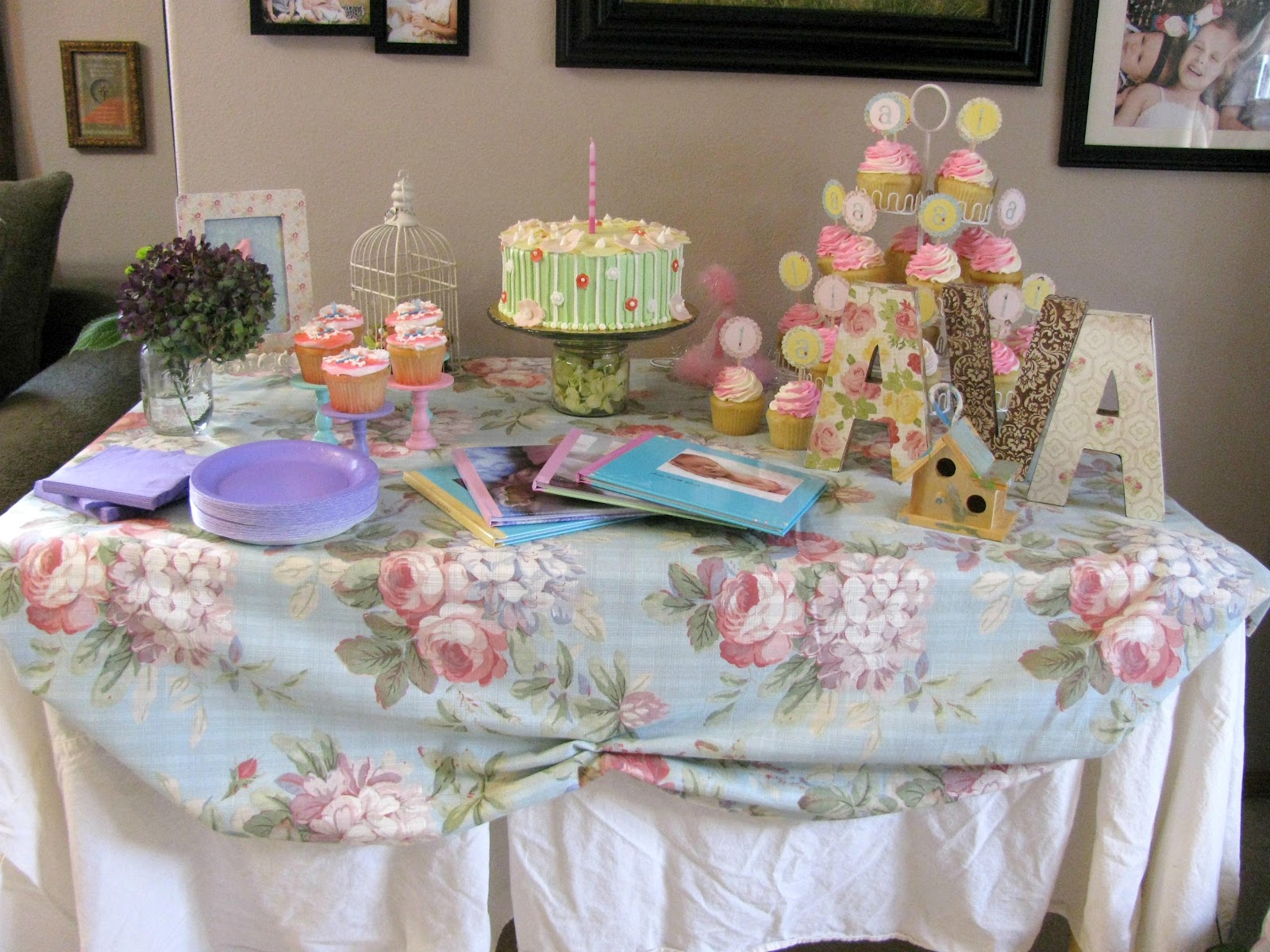 Cake Table Decoration