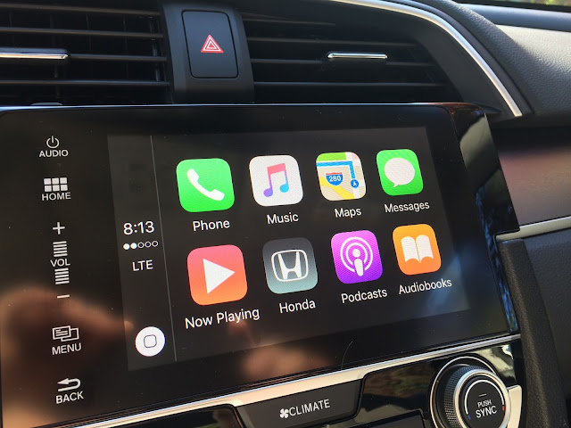 2016 Civic touchscreen