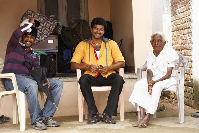 vijay aith koundamani mother photos gallery