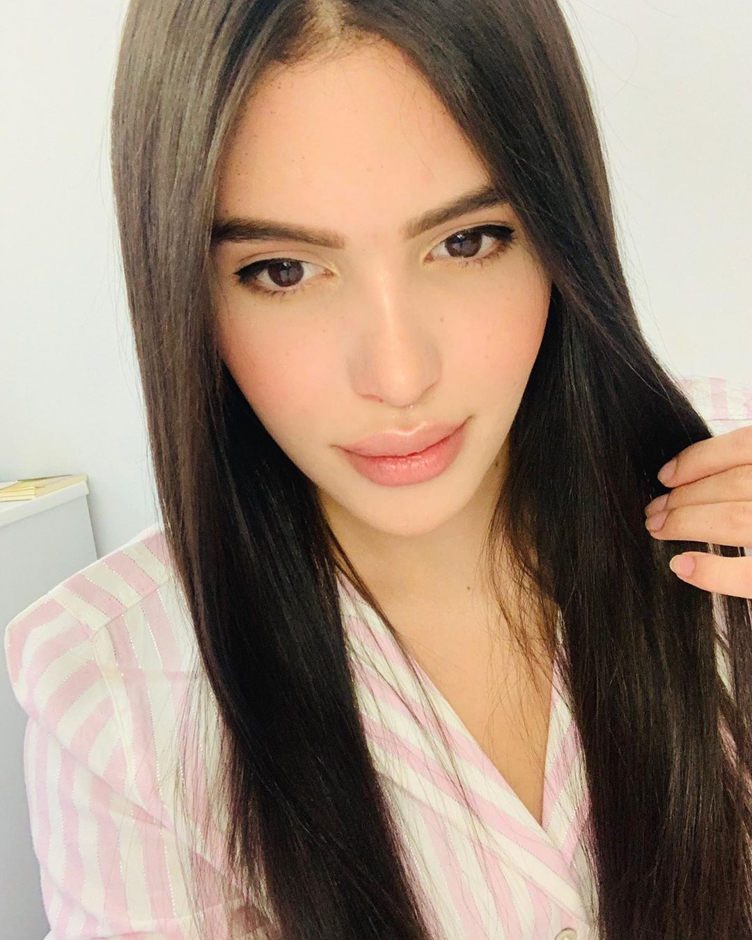 Mara Cifuentes – Most Beautiful Male to Female Transgender Instagram